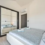 Casa De Rulo By Interhome