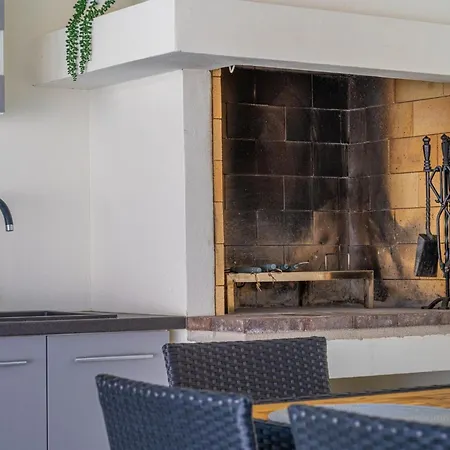 بيت للعطل Casa De Rulo By Interhome Šišan