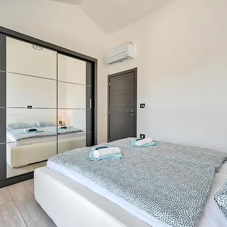 Casa De Rulo By Interhome